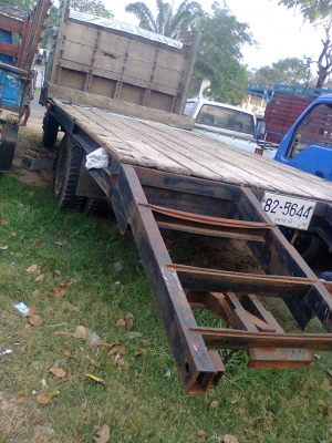 ขายรถเทเลอร์หกล้อหัวยาว