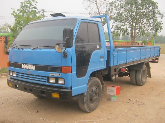 อีซูซุ NPR รถสวยตามรูปเลย คุณเฉลิม0836272571