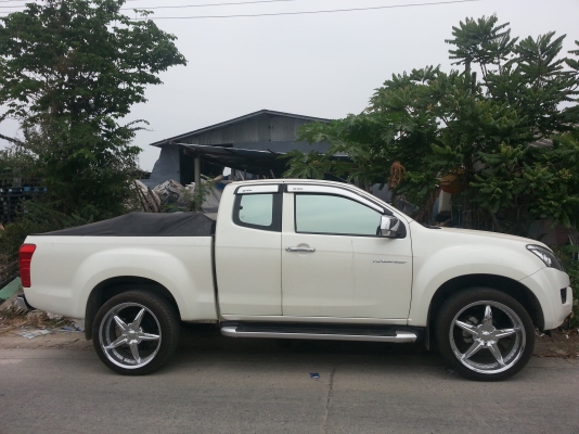 ขายรถกระบะ อีซูซุ แอลนิว