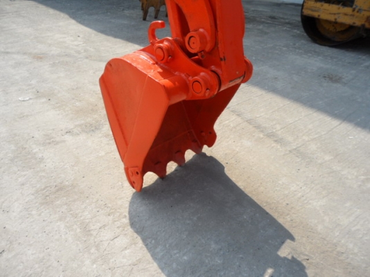 ขายรถขุดเล็ก EX30 ขายรถขุดเล็ก EX30