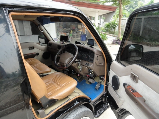 ขายรถตู้ NISSAN E24 HOMY  1J auto+LPG เพิ่มรูป