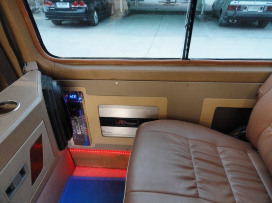 ขายรถตู้ NISSAN E24 HOMY  1J auto+LPG เพิ่มรูป