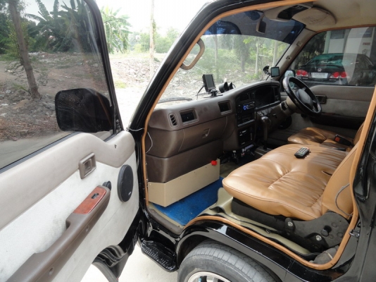 ขายรถตู้ NISSAN E24 HOMY  1J auto+LPG เพิ่มรูป