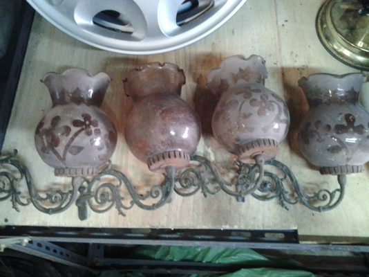 โคมไฟโบราณของนอก