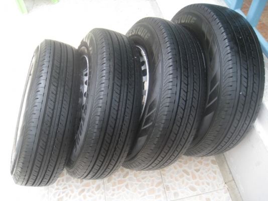 ขายกะทะกระบะ ถอดออกจากรถ chevrolet แค็ป ขอบ 15 6รู 139 พร้อมยางปลายปี12 และ13(081-3747940)