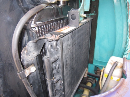 รถขุด KOMATSU รุ่น PC30-7- อาร์มยาว มือสองญี่ปุ่น