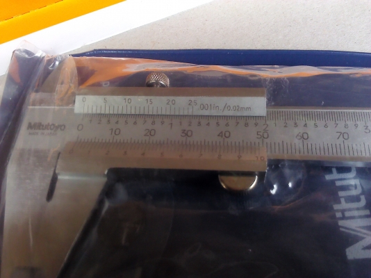 ด่วน เวอร์เนียmitutoyo 6 นิ้ว ของแท้มีกล่องและซองพลาสติกอย่างดี