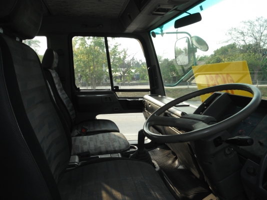 ขายรถเทรลเลอร์ 10 ล้อ HINO รถ 2 เพลา บรรทุกรถเกี่ยวข้าว เครื่อง HO7C = 185 แรงม้า (รถอยู่สุพรรณบุรี)