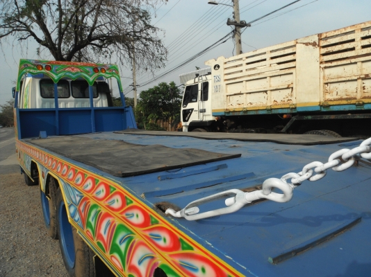 ขายรถเทรลเลอร์ 10 ล้อ HINO รถ 2 เพลา บรรทุกรถเกี่ยวข้าว เครื่อง HO7C = 185 แรงม้า (รถอยู่สุพรรณบุรี)