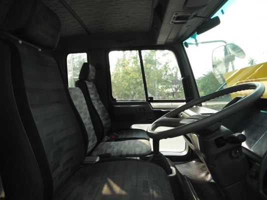 ขายรถเทรลเลอร์ 10 ล้อ HINO รถ 2 เพลา บรรทุกรถเกี่ยวข้าว เครื่อง HO7C = 185 แรงม้า (รถอยู่สุพรรณบุรี)