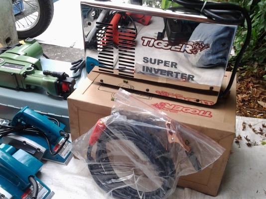 ขายตู้เชื่อมอินวอลเตอร์200แอมป์ชลบุรี