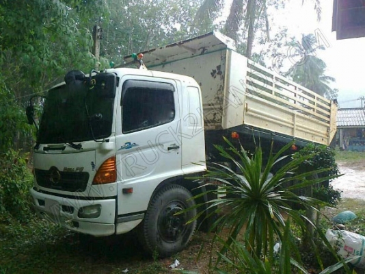 รถบรรทุก 6 ล้อดั๊มพ์ ยี่ห้อ HINO 220 แรงม้า รถบรรทุก 6 ล้อดั๊มพ์ ยี่ห้อ HINO 220 แรงม้า