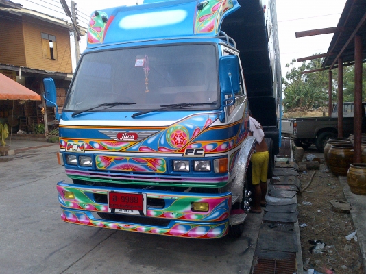 Hino Km 777 เครื่อง 117 แรง สวยสุดแรง ^^'' Hino Km 777 เครื่อง 117 แรง สวยสุดแรง ^^''