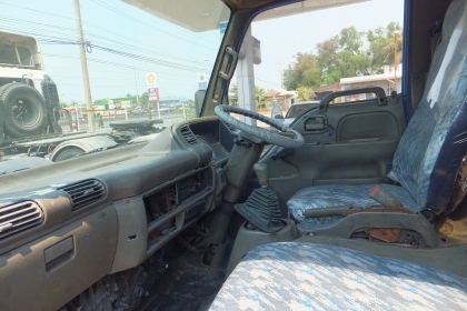 4ล้อกลาง ISUZU NKR 100แรง รถประกอบ ยาว3.43 ม 4ล้อกลาง ISUZU NKR 100แรง รถประกอบ ยาว3.43 ม