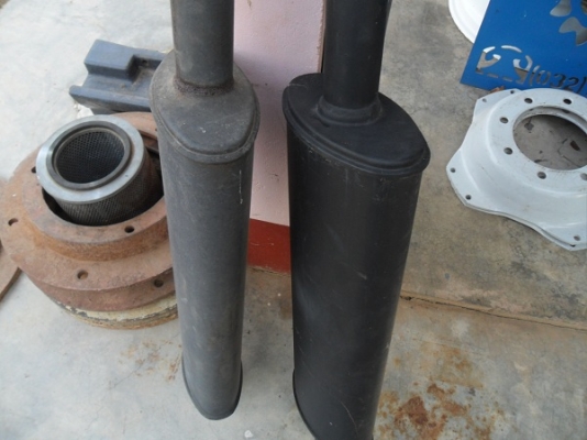 ขาย ท่อไอเสียรถไถฟอร์ด แท้ถอดเก่านอก สภาพสวยไม่ผุ-ไม่บุบ