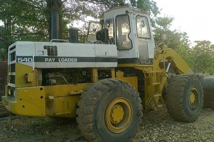 รถตักล้อยางKOMATSU 540 มีตู้แอร์ สภาพพร้อมใช้งาน