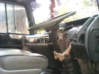 HINO KL 195 HP HO7D หกล้อดั๊มพ์ สมอเงิน ช่วงล่างใหญ่คัชซีสวยมากไม่มีบวม ยาง 8.25 ขอบ 16 หัวเก๋งสมอเงินอย่างสวย ภายในคอนโซลสวยครบ เครื่องเสียง แอร์เย็น พ.เพาเวอร์ ก.ไฟฟ้า กระบะดั๊มพ์เหล็ก 6 ตันยาว 3.60 เมตร เอกสารทะเบียนภาษีครบพร้อมโอนได้เลย ราคาต่อรองได้ค HINO KL 195 HP HO7D หกล้อดั๊มพ์ สมอเงิน ช่วงล่างใหญ่คัชซีสวยมากไม่มีบวม ยาง 8.25 ขอบ 16 หัวเก๋งสมอเงินอย่างสวย ภายในคอนโซลสวยครบ เครื่องเสียง แอร์เย็น พ.เพาเวอร์ ก.ไฟฟ้า กระบะดั๊มพ์เหล็ก 6 ตันยาว 3.60 เมตร เอกสารทะเบียนภาษีครบพร้อมโอนได้เลย ราคาต่อรองได้ค