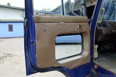 ขายหกล้อดั้มดิน  HENO FD เครื่อง HO7C 185 แรง เอกสานพร้อมโอน