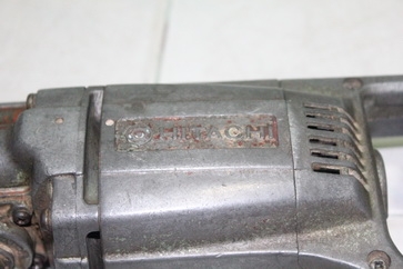 สว่านเจาะกระแทก 4 หุน ยี่ห้อ hitachi ผลิต ญี่ปุ่น พร้อมใช้ครับ