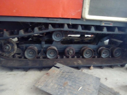 ขายรถเกี่ยวข้าว คูโบต้าDC95ทำงานสองพันชม.ช่วงล่างดีเครื่อง เอกสารเล่มทะเบียนครบ