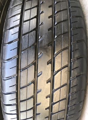 ยางป้ายแดง Dunlop 185-60-15 ปี 17