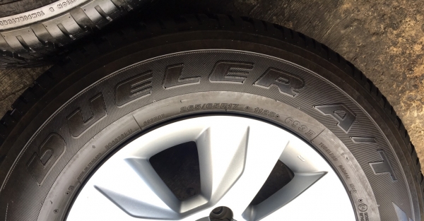 ล้อแม็ก Toyota Revo ขอบ17 พร้อมยาง Bridgestone 265-65-17 ปลายปี 16