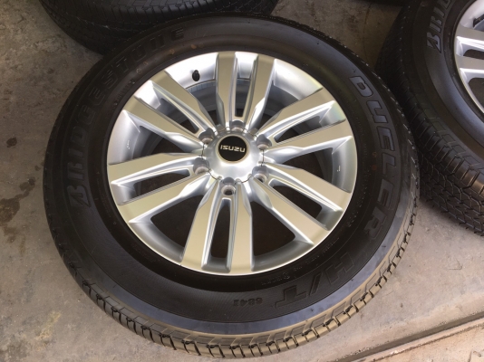 แม็กป้ายแดง ISUZU MU-X ขอบ18 พร้อมยางป้ายแดง 255-60-18 ปี 17