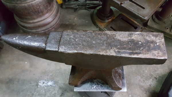 ขายทั่งตีเหล็ก50โลเก่านอก