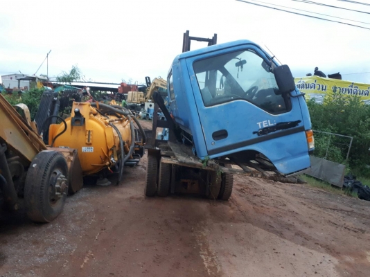 ขอบคุณลูกค้าจากนครปฐมมากครับ มาอุดหนุน หัวเก๋งสำหรับติดรถบรรทุกของเราไป ขอบคุณลูกค้าจากนครปฐมมากครับ มาอุดหนุน หัวเก๋งสำหรับติดรถบรรทุกของเราไป