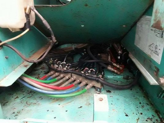 ขายรถแบคโฮ KOBELCO MARK6 YN 10 6XXX ช.ม แท้ๆ