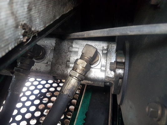 ขายด่วนรถแบ็คโฮ IHI 30J รถนอกนำเข้า เก่าญี่ปุ่นแท้เดิมๆ ไม่เคยใช้งานในไทย เครื่องไม่โหลด คอลโทนสั้น คอลโทนน้ำมัน บูมอาร์มสวยเอวเเน่น มือ1 ในไทย มีเอกสารอินวอยชุดจดทะเบียน