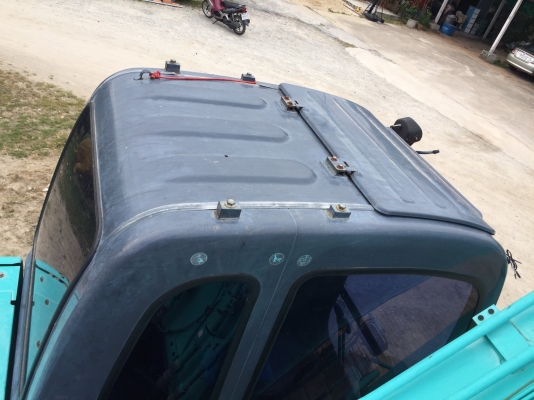 ขายรถแบ็คโฮ KOBELCO. YN12 SK 200 รุ่น 8