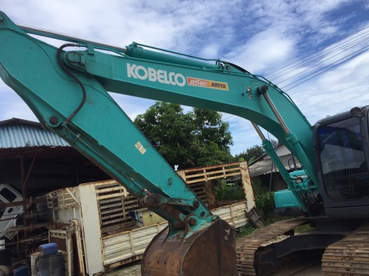 ขายรถแบ็คโฮ KOBELCO. YN12 SK 200 รุ่น 8