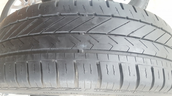 ขายล้อTOYOTA VIOS12ก้าน ยางปี15  4 ล้อ