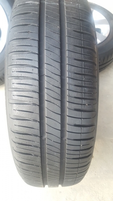 ขายล้อNISSAN March 15 ยางปี15  4 ล้อ