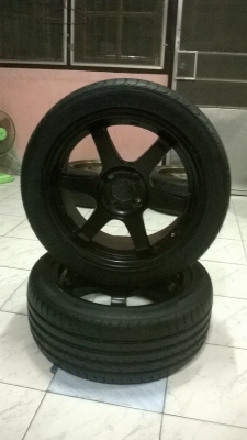 ขายแม็กTE37ขอบ16กว้าง7 et40 4รู100 จำนวน1คู่ติดยางดอกหนา roadstone 205 45 16ปี14 ขายแม็กTE37ขอบ16กว้าง7 et40 4รู100 จำนวน1คู่ติดยางดอกหนา roadstone 205 45 16ปี14