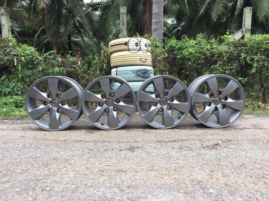 ขายล้อแม็กเปล่า Toyota vigo Champ สี 50 ปี รมดำสีเดิมโรงงาน ขอบ 16 4 วง ราคา 4,000 บาท #ของหายากสภาพ ขายล้อแม็กเปล่า Toyota vigo Champ สี 50 ปี รมดำสีเดิมโรงงาน ขอบ 16 4 วง ราคา 4,000 บาท #ของหายากสภาพ