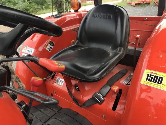 ขายรถไถคูโบต้า L4708Sp ใช้งาน 600 ชั่วโมง ปี 58 เล่มพร้อม อุปกรณ์ใบดันหน้าและจอบหมุน ราคา 498,000 บาท รถสวย ทุกระบบสมบูรณ์ สนใจโทร 081-9136451 ขอดูรูปเพิ่มเติมได้ทาง line:bow6451 ค่ะ  ราคาพร้อมจัดส่งฟรีค่ะ