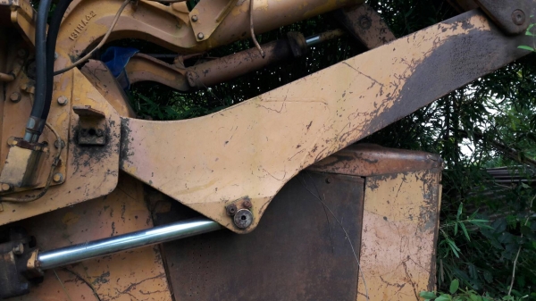 ขาย แทรคเตอร์ KOMATSU D50S-16 เครื่องดี เกียร์ดี ช่วงล่างเต็ม รถใช้งานอยู่ เอกสารใบซื้อขาย ราคาต่อรองได้ครับ ขาย แทรคเตอร์ KOMATSU D50S-16 เครื่องดี เกียร์ดี ช่วงล่างเต็ม รถใช้งานอยู่ เอกสารใบซื้อขาย ราคาต่อรองได้ครับ