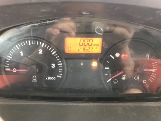 ขายรถไถคูโบต้า M8540 ใช้งาน 2,200 ชั่วโมง  เล่มพร้อม อุปกรณ์ใบดันหน้าและผาน7 ราคา 698,000 บาท รถสวย ทุกระบบสมบูรณ์ สนใจโทร 081-9136451 ขอดูรูปเพิ่มเติมได้ทาง line:bow6451 ค่ะ  ราคาพร้อมจัดส่งฟรีค่ะ