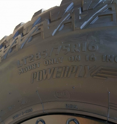 ขายล้อแท้พร้อมยาง 285/75/16 U.S.A สวยๆ