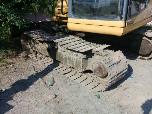 KOMATSU PC 60-7 รถใช้งานได้ปกติ เครื่องดี ปั้มดี ไม่โหลด ราคาต่อรองได้ ติดต่อ 0872976734