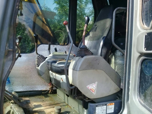 KOMATSU PC 60-7 รถใช้งานได้ปกติ เครื่องดี ปั้มดี ไม่โหลด ราคาต่อรองได้ ติดต่อ 0872976734