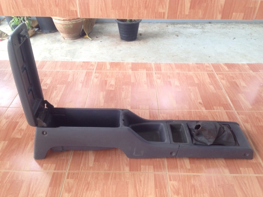 คอนโซลกลาง ครอบเกียร์ toyota mighty-x ln-90 1000 บาท คอนโซลกลาง ครอบเกียร์ toyota mighty-x ln-90 1000 บาท