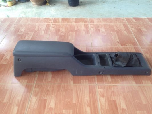 คอนโซลกลาง ครอบเกียร์ toyota mighty-x ln-90 1000 บาท คอนโซลกลาง ครอบเกียร์ toyota mighty-x ln-90 1000 บาท