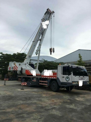 ขายรถเครน 25 ตัน ราคา 2,&times;&times;&times;,&times;&times;&times; บาท