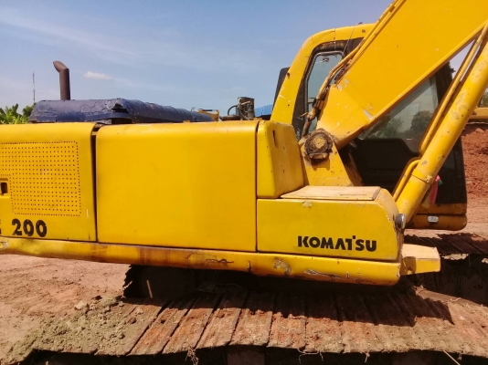 Komutsu Pc200-6  ระบบไฟครบพร้อมใช้เอกสารซื้อขาย