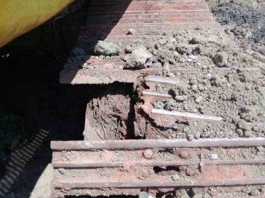 Komutsu Pc200-6  ระบบไฟครบพร้อมใช้เอกสารซื้อขาย