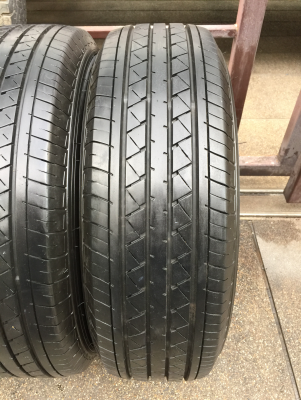 ยาง Yokohama 205 70 15 ปลายปี16 ดอกเต็ม ไม่มีปะ ใช้ยาว ราคาไม่แพง