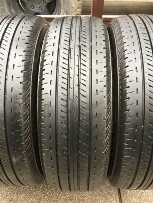 ยาง Bridgestone 205 70 15 ปลายปี16 ดอกเต็ม ไม่มีปะ ใช้ยาว ราคาไม่แพง